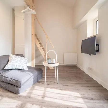 Apartment La Maison Gratte Ciel-appartement Francfort Jardin Villeurbanne